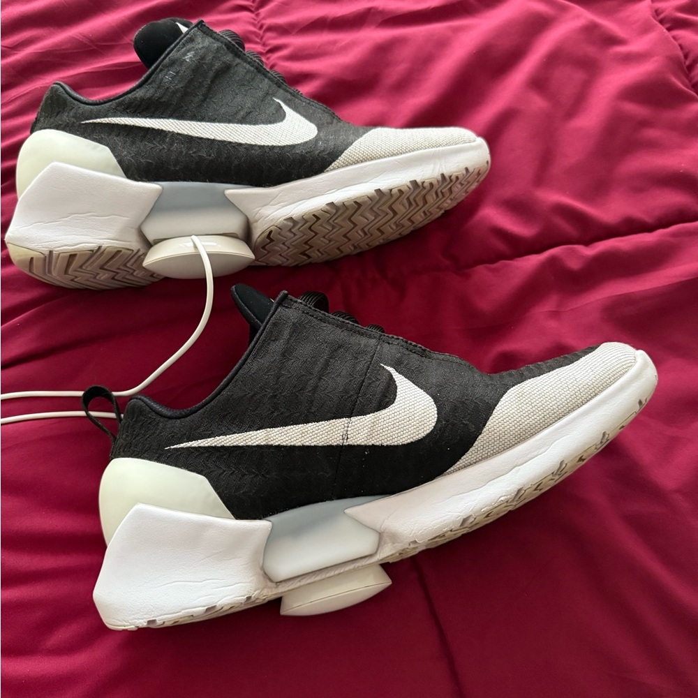 Nike Hyperadapt self lacing sneakers size 12